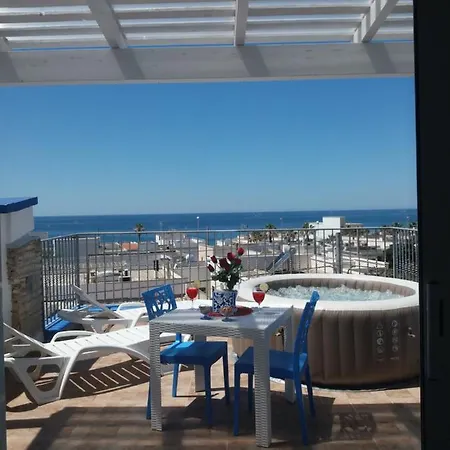 Riflesso Sul Mare Марина-ди-Манкаверса