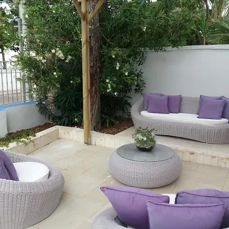 شقة فندقية Riflesso Sul Mare مارينا دي مانكافيسا